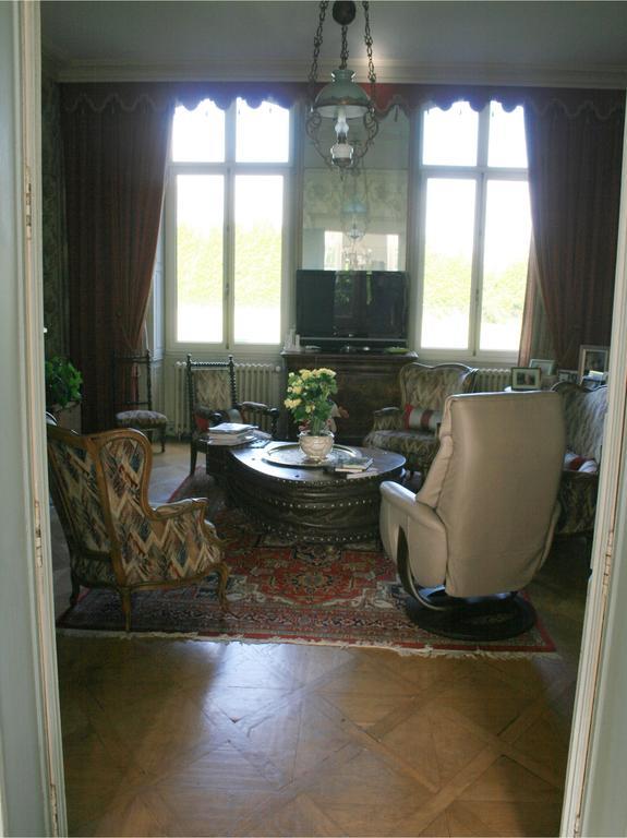 Chateau Du Clos Mortier Saint-Dizier Buitenkant foto