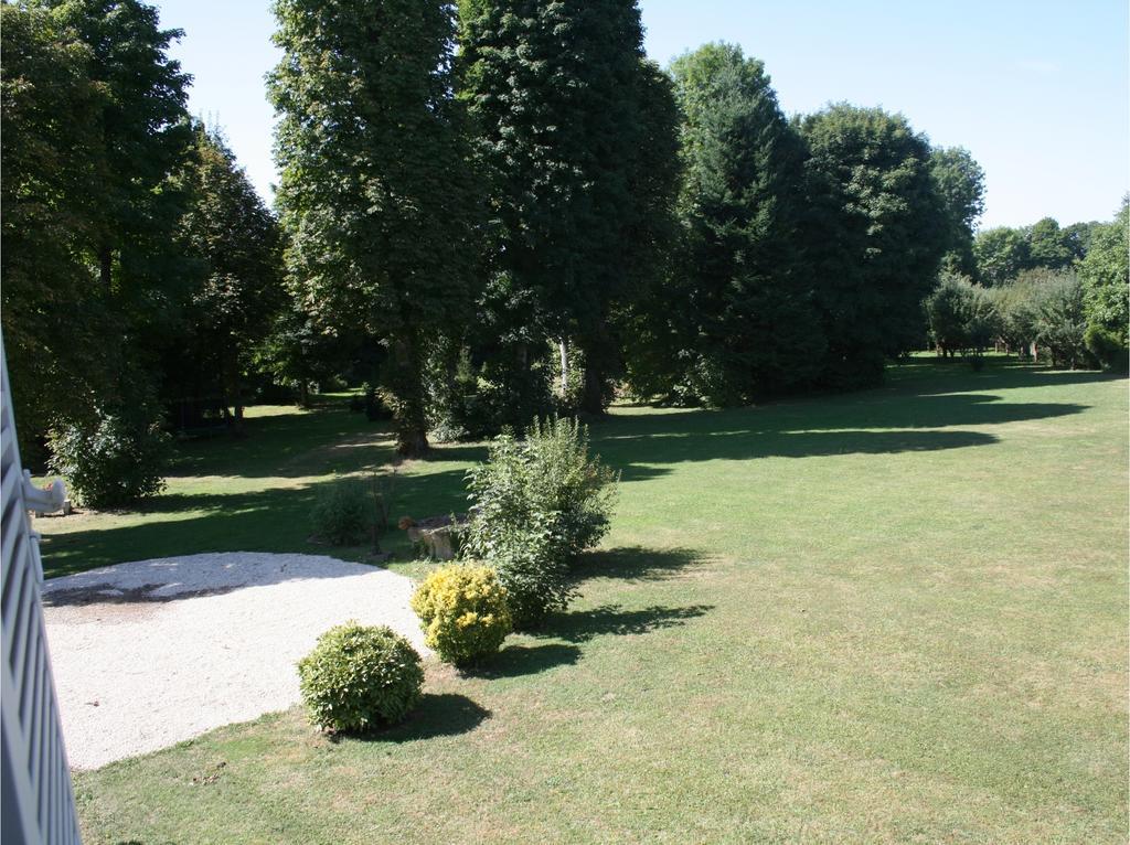 Chateau Du Clos Mortier Saint-Dizier Buitenkant foto