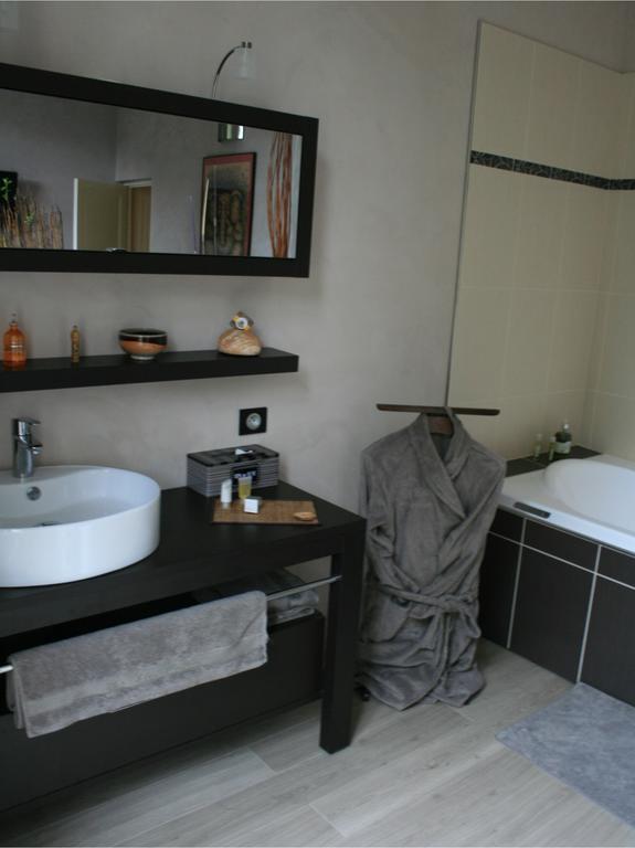 Chateau Du Clos Mortier Saint-Dizier Kamer foto