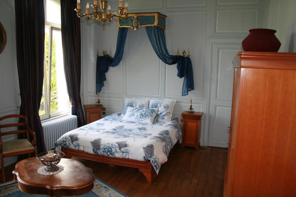 Chateau Du Clos Mortier Saint-Dizier Buitenkant foto